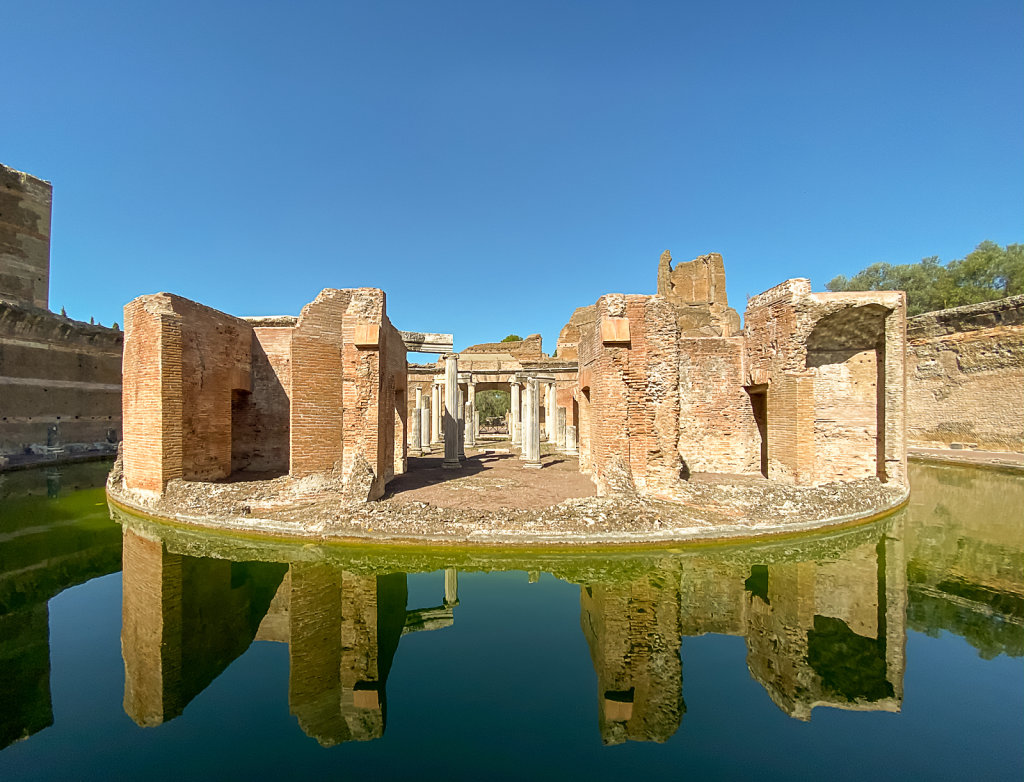 Hadrian's Villa - Maritime Theater